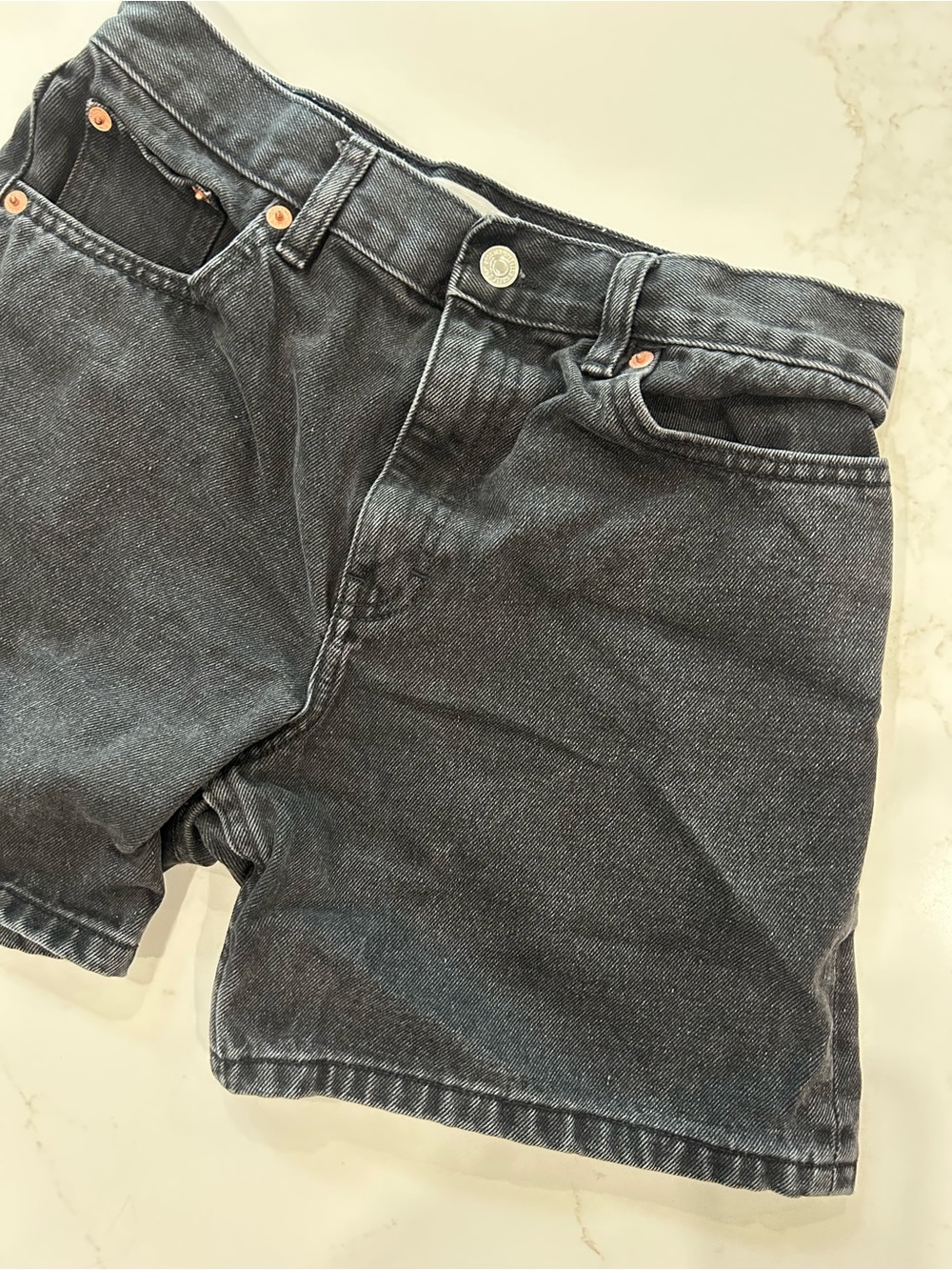 Mango Zaida Women's Black High Rise Denim Shorts Size 4 Button 5-Pocket - Picture 2 of 5